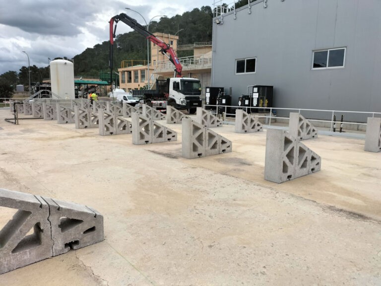 Soportes de hormigón de 25 grados para huerto solar en Mallorca-20